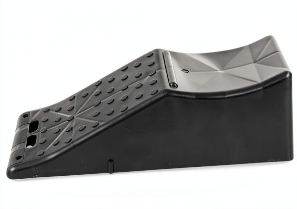 MaxxHaul 50979 Tandem Trailer Ramp 5.5" Lift 20,000 lbs Non‑Slip PP-0