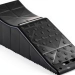 VEVOR 1Piece Vehicle Ramp 20000 lbs/9 Ton Capacity Car Service Ramp, Effortlessly Lift 5.5" High, Durable Nonslip & Portable, for Routine Tire Replacement Repairs, Work with Tandem Wheel Vehicles-0