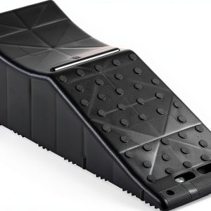 VEVOR 1Piece Vehicle Ramp 20000 lbs/9 Ton Capacity Car Service Ramp, Effortlessly Lift 5.5" High, Durable Nonslip & Portable, for Routine Tire Replacement Repairs, Work with Tandem Wheel Vehicles-0